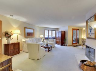 14401 Atrium Way APT 118, Minnetonka, MN 55345