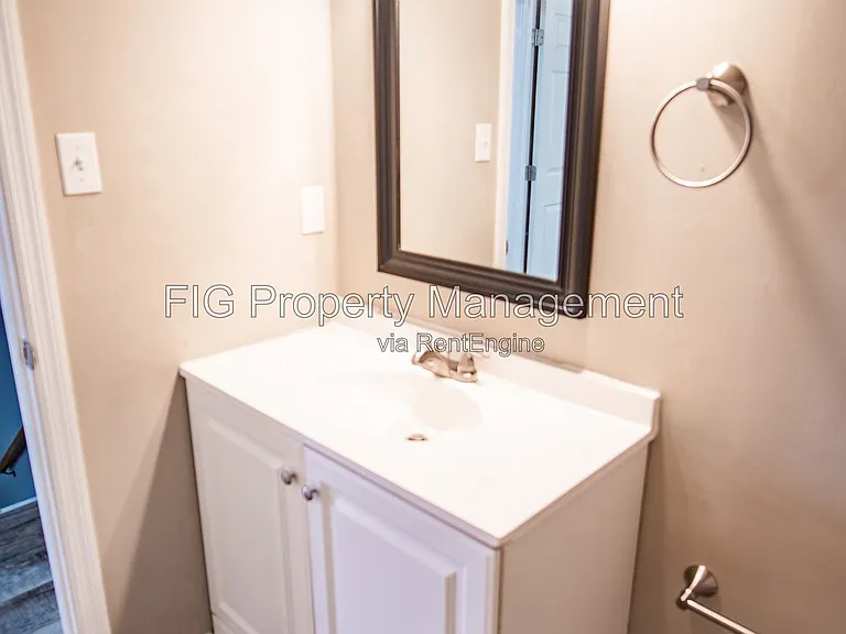 5401 Scenicwood Rd #16 — Photo 8