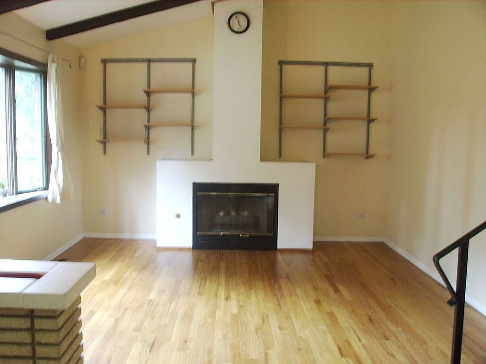 2nd image of 409 N Harvard Ave