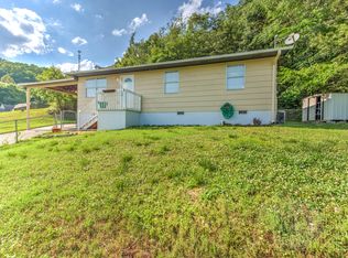 116 Richards Dr, Oliver Springs, TN 37840