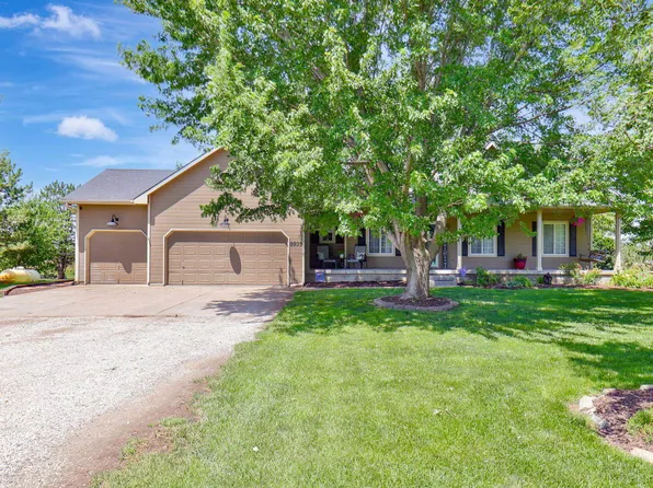 8935 N Kessler Rd, Valley Center, KS 67147