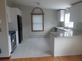 10 Dodge St, Gloucester, MA 01930