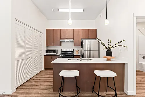 Jens Pointe Apartments Photo 1