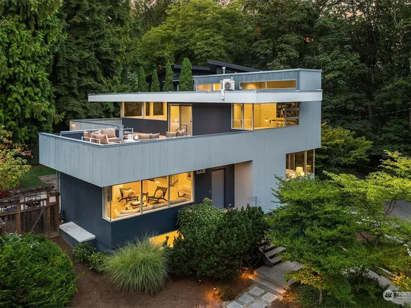 915 38th Avenue, Seattle, WA 98122
