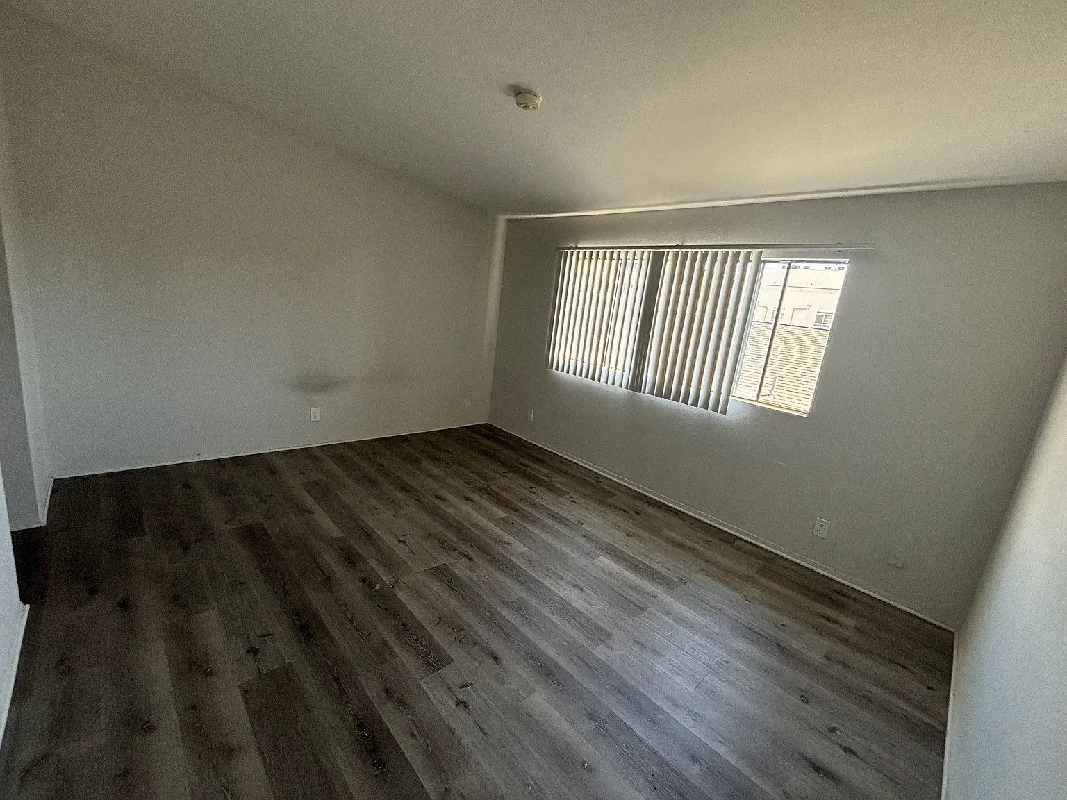 420 S Occidental Blvd — Photo 3