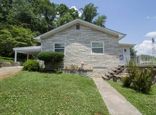 119 E Magnolia Ln, Oak Ridge, TN 37830