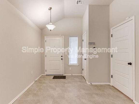 2nd image of 4700 Crystal Hill Dr