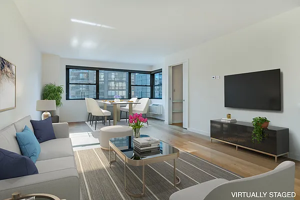 Sold by Compass | media 1