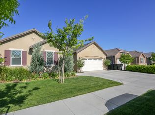 2124 N Stokes Ct, Visalia, CA 93291