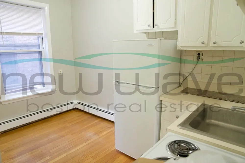 1 bed, 600 sqft, $2,700 — Photo 3