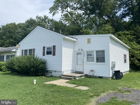 12089 College Pl, Princess Anne, MD 21853