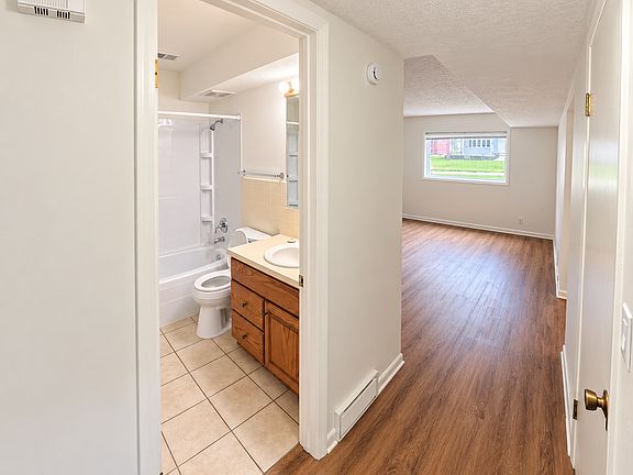 5th image of 3310 Y St #3312