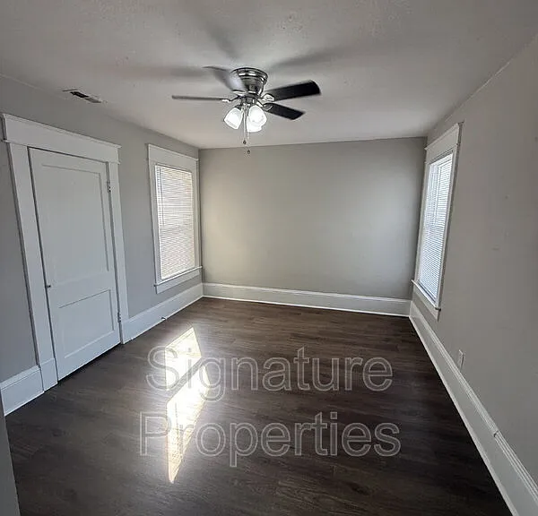 180 W Balview Ave #B — Photo 5