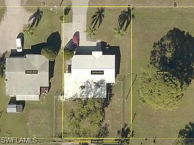 2nd image of 607 Pondella Rd