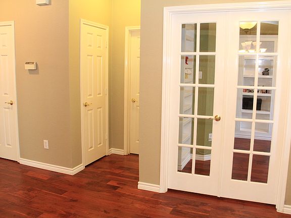 5th image of 9216 Norman Dr