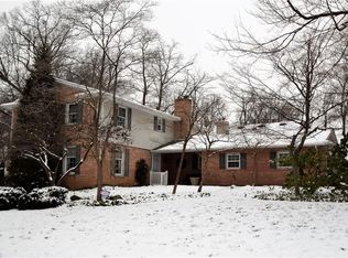 2367 Bur Oak St NE, Canton, OH