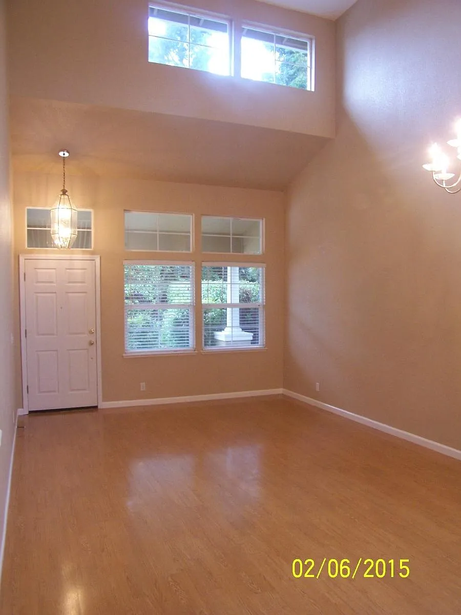 Building Photo - 2314 Halsey Cir