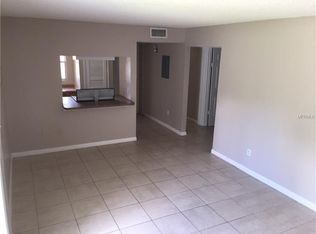 8216 N 17th St, Tampa, FL 33604