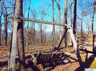 17137 Desoto Pkwy, Mentone, AL 35984