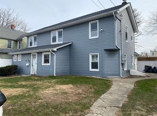 18 Clinton Ave, Inwood, NY 11096