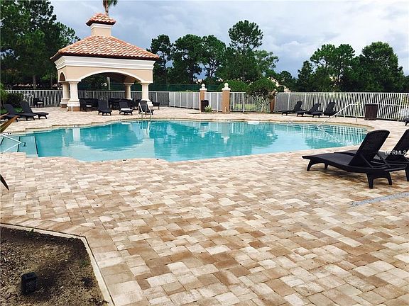 5th image of 13917 Fairway Island Dr APT 925