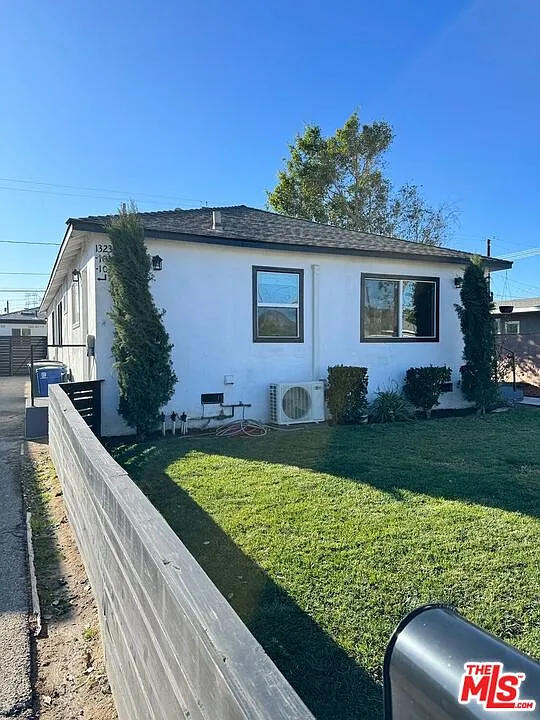 1327 N Kenwood St — Photo 2