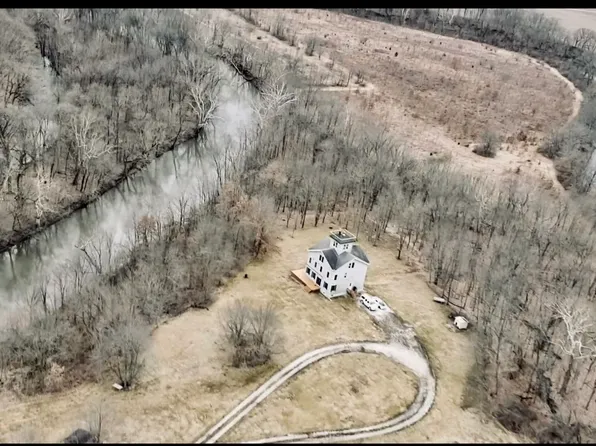13998 N Eighty East Rd, Homer, IL 61849