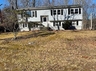 16 Plaskon Drive Ext, Shelton, CT 06484