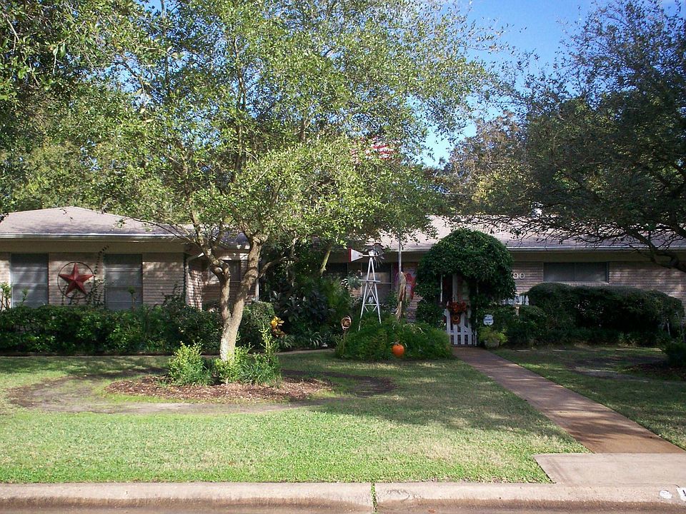 1st image of 1200 24th Ave N