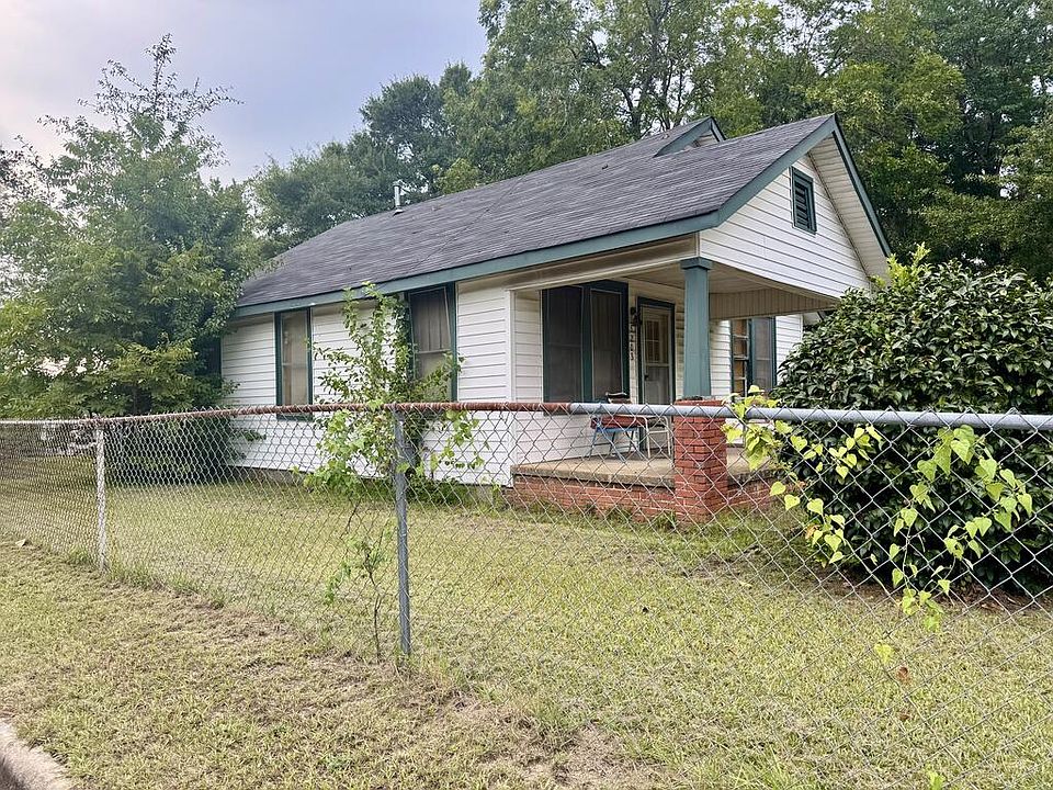 2nd image of 5203 11th Ave