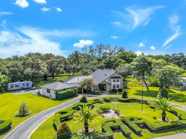 5331 SW 109th Ave, Davie, FL 33328