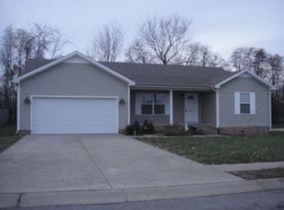 933 Wing Tip Cir, Hopkinsville, KY 42240