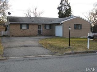 4020 Winfield Ter, Easton, PA 18045