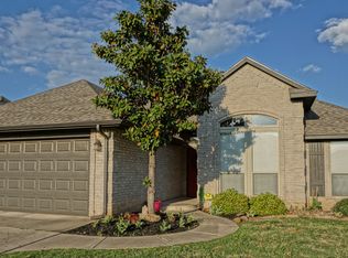 16616 La Paloma Ln, Edmond, OK 73012