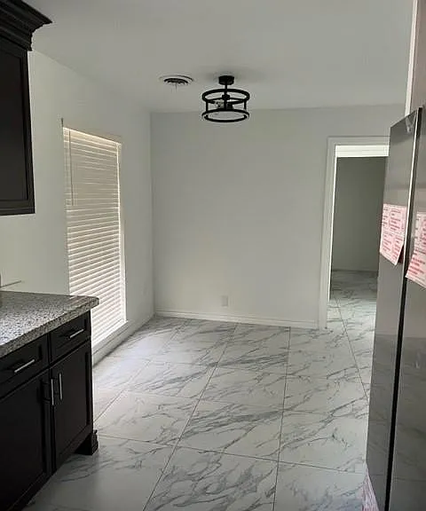 2384 Edna Dr — Photo 6