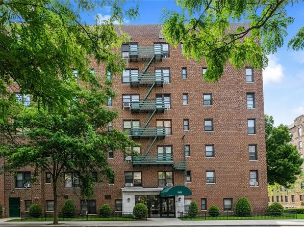7423 Ridge Blvd APT 1G, Brooklyn, NY 11209