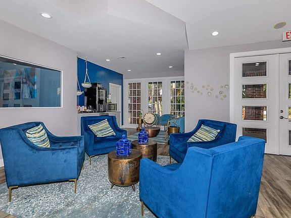 3rd image of 6301 Meadowvista Dr #1014