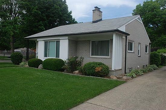 4th image of 3872 Hillside Ct