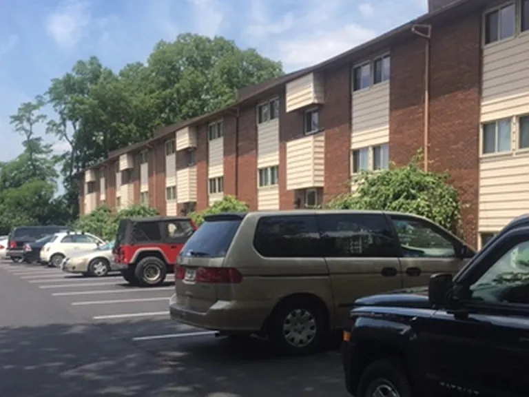 Spring Creek Apartments — Photo 12