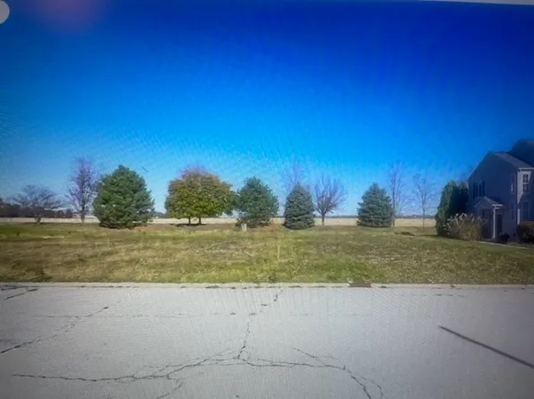 350-356 Clover Cir, Minooka, IL 60447