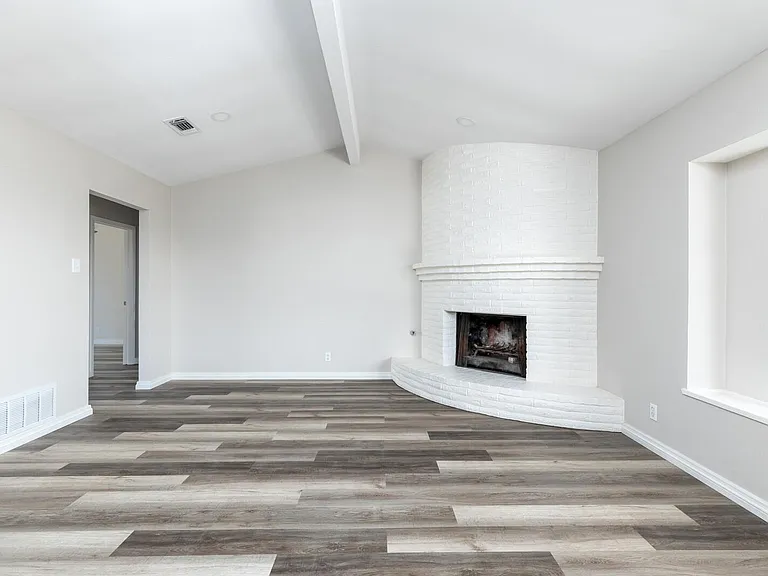 178 Oakside — Photo 4