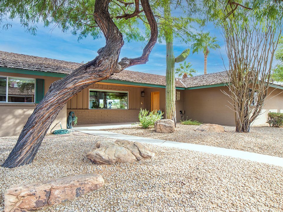 1st image of 5525 E Lincoln Dr #78