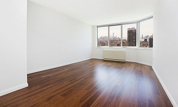 4th image of 561 10th Ave APT 26g
