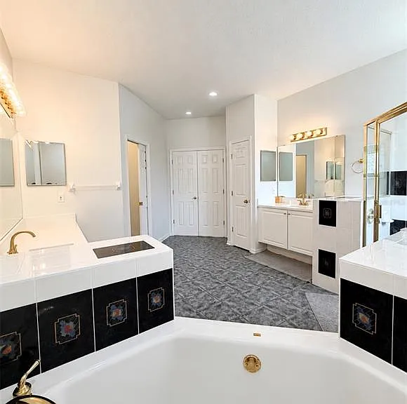 167 Westmoreland Cir — Photo 16