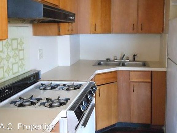 4th image of 314 W Mission St APT D