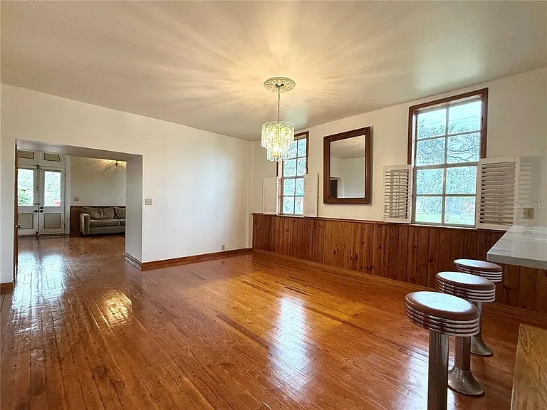 7002 S Shamrock Rd — Photo 17