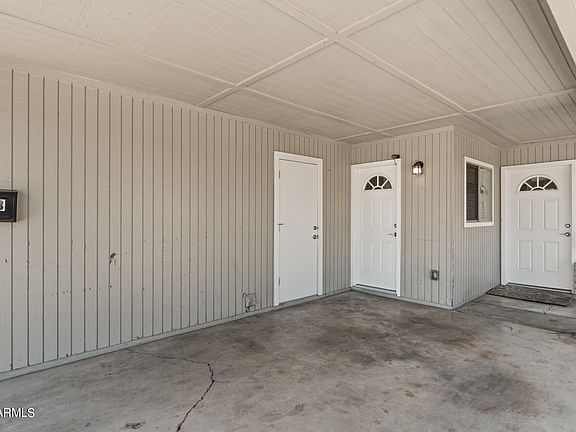 4th image of 11848 N 35TH Avenue