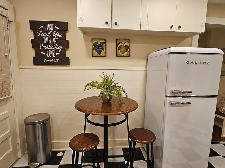 1026 Euclid St #2 — Photo 19