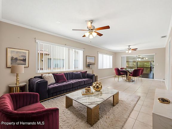 2nd image of 3820 Lighthouse Way