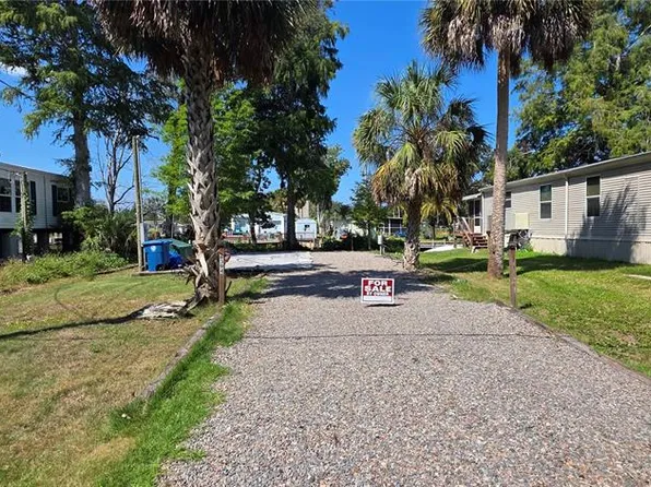 6394 Richard Dr Lot 77, Spring Hill, FL 34607